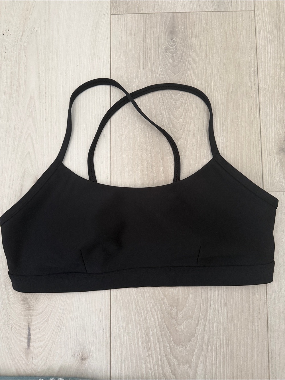 ALO Yoga Black Strappy Lightweight Sports Bra